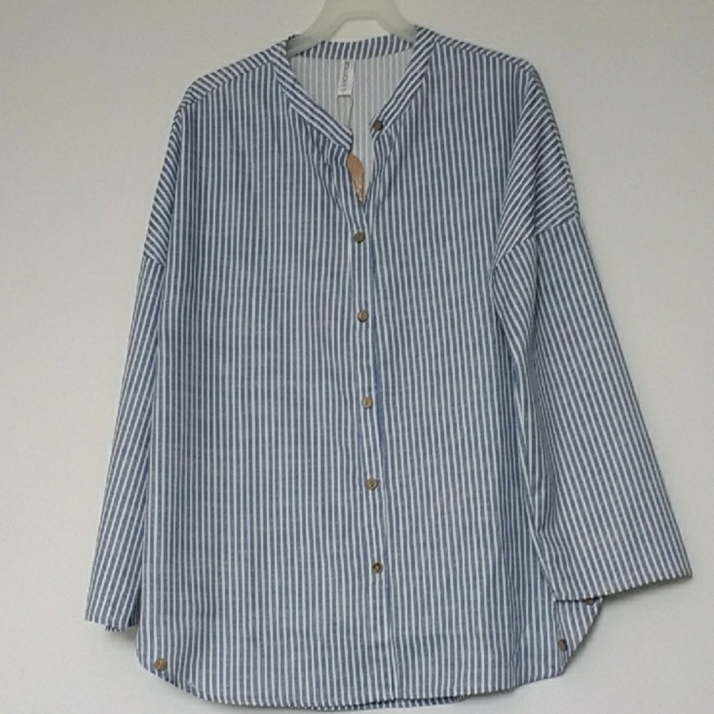 Light Blue Striped Long Sleeve Blouse Size M